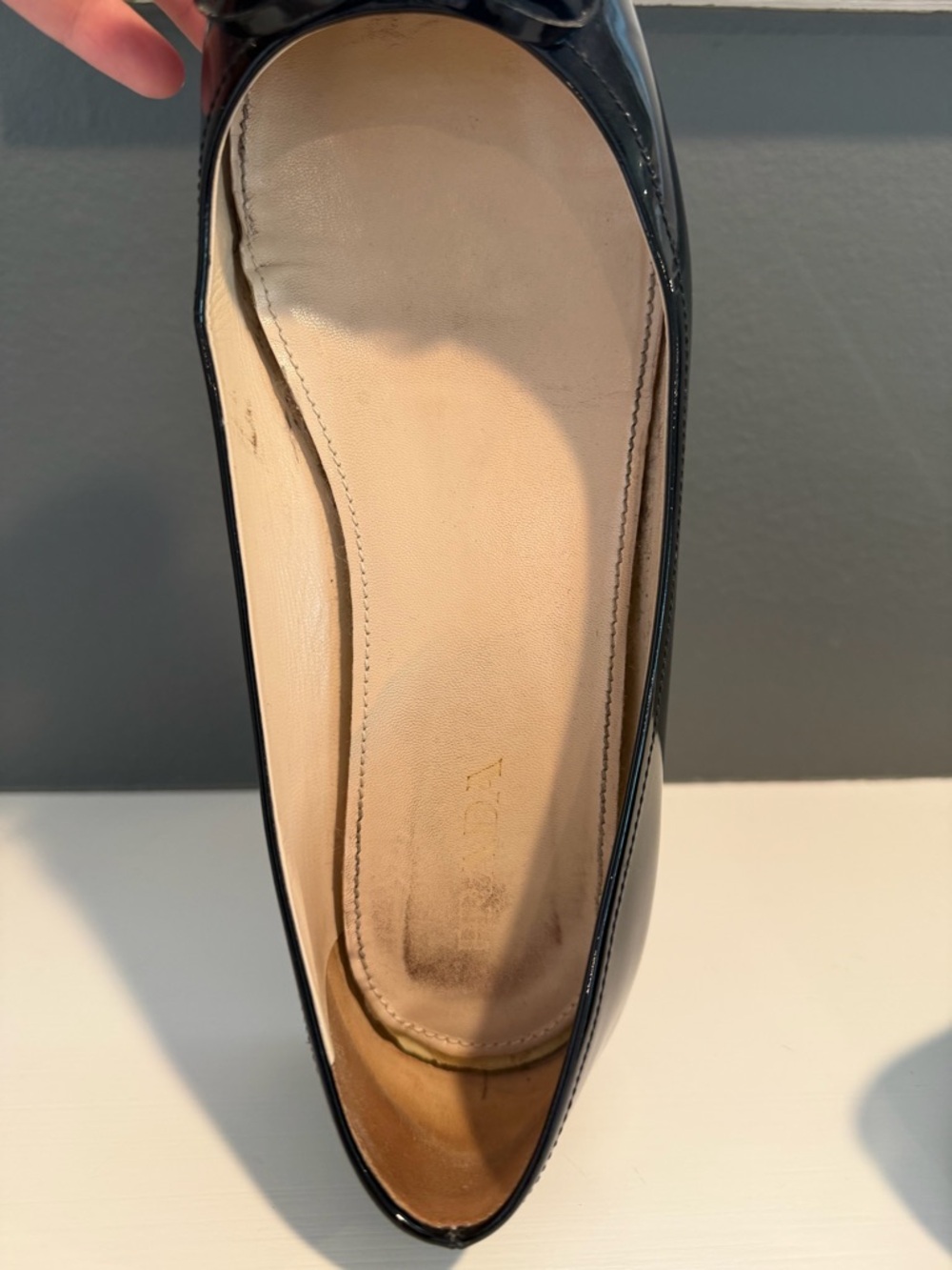 Prada Sz39 Black Patent Pointed Toe Ballet Flats Triangle Prada Logo - Picture 12 of 13